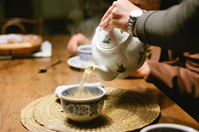 Say trà và cách đơn giản để thoát khỏi tình trạng say trà