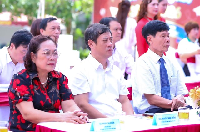 Ph&#225;t động Cuộc thi vẽ tranh Bảo vệ m&#244;i trường trong học đường lần thứ hai, chủ đề “S&#226;n trường mơ ước của em&quot; - Ảnh 8