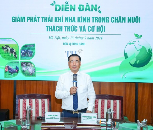 &Ocirc;ng Nguyễn Văn To&agrave;n - Tổng bi&ecirc;n tập Tạp ch&iacute; điện tử M&ocirc;i trường v&agrave; Cuộc sống ph&aacute;t biểu kết luận Diễn đ&agrave;n