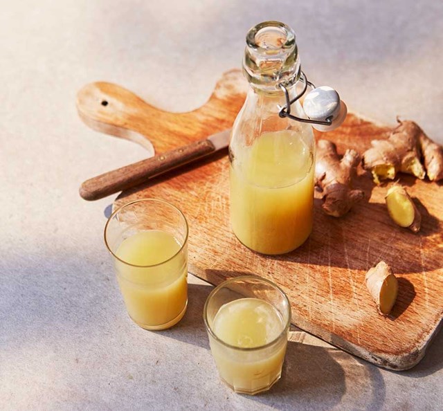 Ginger shot: B&#237; mật đằng sau cơn sốt wellness - Ảnh 1