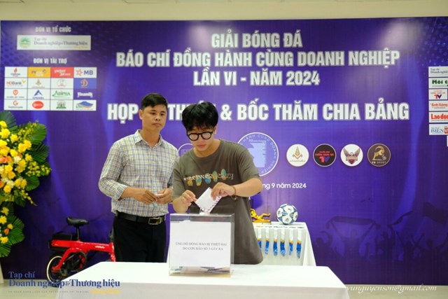 Bốc thăm chia bảng giải b&#243;ng đ&#225; “B&#225;o ch&#237; đồng h&#224;nh c&#249;ng doanh nghiệp” lần VI – năm 2024 - Ảnh 5