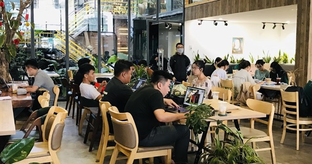 Chiến lược n&#224;o gi&#250;p doanh nghiệp tr&#224; sữa giữ ch&#226;n kh&#225;ch h&#224;ng trẻ? - Ảnh 1