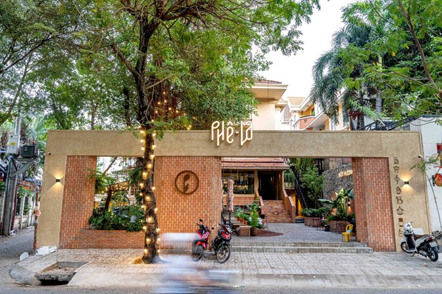 Ph&#234; La vượt qua The Coffee House, ghi dấu ấn trong top 5 chuỗi F&amp;B uy t&#237;n nhất Việt Nam - Ảnh 1