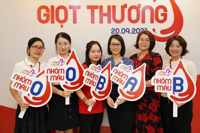 Người TNG Holdings Vietnam mang “giọt thương” gửi v&#224;o ng&#226;n h&#224;ng m&#225;u - Ảnh 1