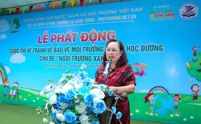 B&agrave; Phạm Thị Xu&acirc;n - Ph&oacute; Chủ tịch phụ tr&aacute;ch Hội Nước sạch v&agrave; M&ocirc;i trường Việt Nam ph&aacute;t biểu tại Lễ ph&aacute;t động