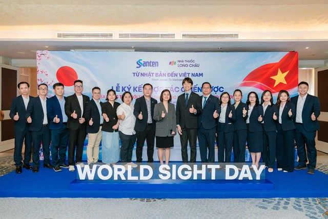 Hợp t&aacute;c giữa Long Ch&acirc;u v&agrave; Santen hướng đến kết hợp thế mạnh chuy&ecirc;n m&ocirc;n nh&atilde;n khoa với mạng lưới nh&agrave; thuốc &ldquo;gần d&acirc;n, s&aacute;t d&acirc;n&rdquo;, mở rộng điểm chạm chăm s&oacute;c sức khỏe cộng đồng. &nbsp;