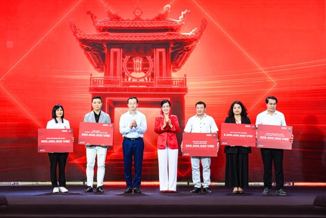 Trong năm m&ugrave;a giải, doanh nghiệp đ&atilde; d&agrave;nh hơn 20 tỷ đồng cho c&aacute;c hoạt động ph&aacute;t triển thể thao v&agrave; an sinh x&atilde; hội. &nbsp;