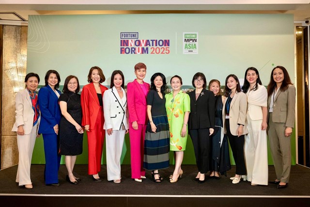 B&agrave; Đặng Huỳnh Ức My nhận vinh danh Most Powerful Women Asia 2025 tại Fortune Innovation Forum 2025, kết nối c&ugrave;ng hơn 300 l&atilde;nh đạo doanh nghiệp v&agrave; nh&agrave; hoạch định ch&iacute;nh s&aacute;ch to&agrave;n cầu &nbsp;