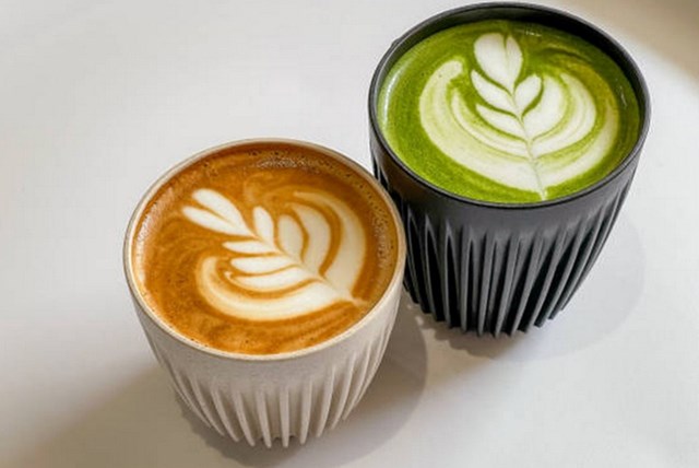 Bạn lựa chọn càphê hay matcha? Ảnh minh họa
