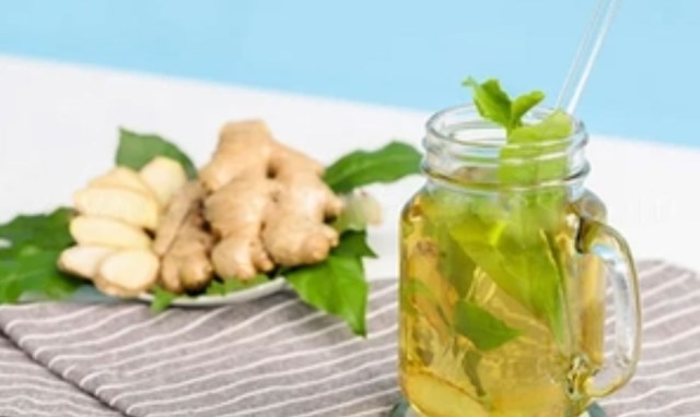 Trà xanh gừng giúp tăng cường miễn dịch.