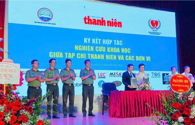 K&yacute; kết hợp t&aacute;c giữa Tạp ch&iacute; Thanh ni&ecirc;n v&agrave; c&aacute;c đơn vị