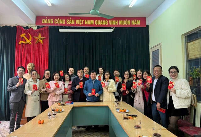 Tạp ch&iacute; Thanh ni&ecirc;n tổ chức gặp mặt đầu xu&acirc;n