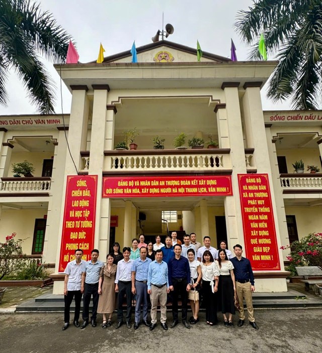 Tạp ch&iacute; Thanh ni&ecirc;n l&agrave;m việc với x&atilde; An Thượng, H&agrave; Nội năm 2023