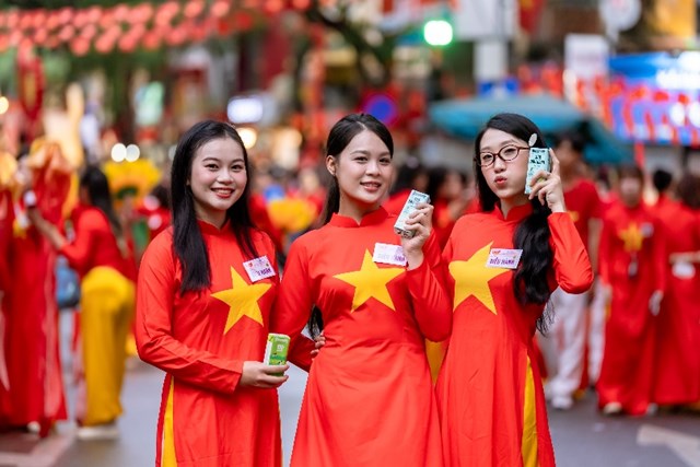 Đổi mới c&aacute;ch tiếp cận với Gen Z l&agrave; c&aacute;ch Vinamilk duy tr&igrave; sức h&uacute;t trong bối cảnh chuyển đổi giữa c&aacute;c thế hệ người ti&ecirc;u d&ugrave;ng (Ảnh: Minh Anh). &nbsp;