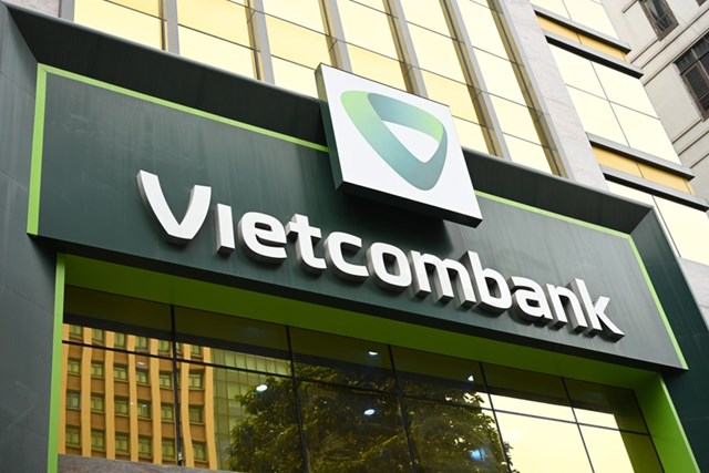 Vietcombank b&aacute;o l&atilde;i trước thuế gần 30.000 tỷ đồng trong 9 th&aacute;ng đầu năm. &nbsp;