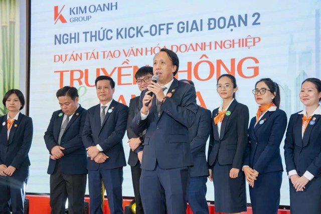 &Ocirc;ng Nguyễn Lương Thọ &ndash; Ph&oacute; Tổng Gi&aacute;m đốc Vận h&agrave;nh Tập đo&agrave;n, th&agrave;nh vi&ecirc;n Ban chỉ đạo dự &aacute;n T&aacute;i tạo Văn h&oacute;a Doanh nghiệp ph&aacute;t động to&agrave;n hệ thống ch&iacute;nh thức khởi động giai đoạn 2 &nbsp;