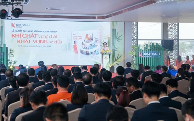 Ra mắt Cẩm nang Văn h&#243;a Kim Oanh Group: “Kh&#237; chất vững ch&#227;i c&#249;ng Kh&#225;t vọng sẻ chia” - Ảnh 1