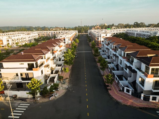 Sản phẩm ho&agrave;n thiện cao cấp ROX Living Amaluna mang đến cho kh&aacute;ch h&agrave;ng &nbsp;