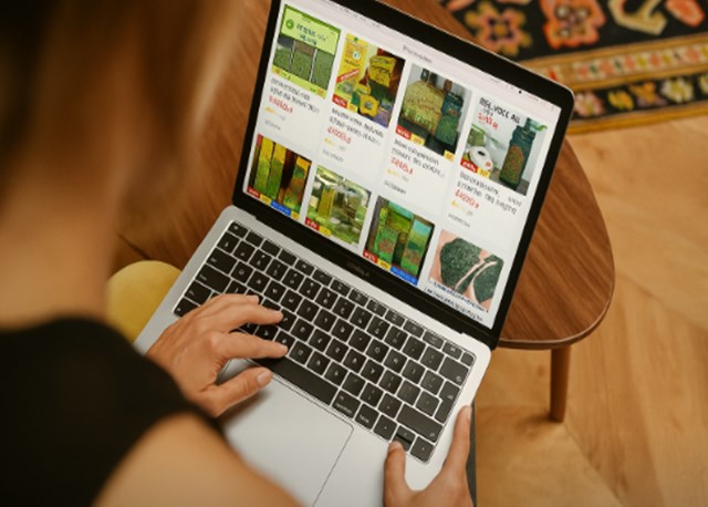 “Chè sạch – chè chất lượng” là tiêu chí giúp người tiêu dùng yên tâm mua sắm trực tuyến.