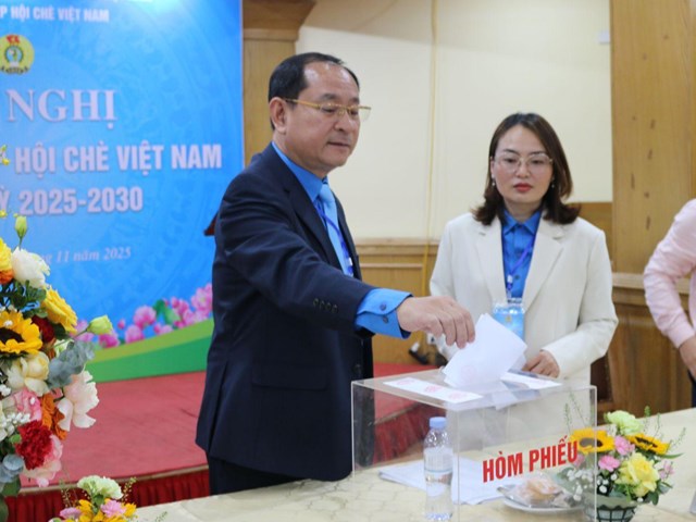 Hội nghị C&#244;ng đo&#224;n Hiệp hội Ch&#232; Việt Nam lần thứ VI, nhiệm kỳ 2025 - 2030 - Ảnh 2