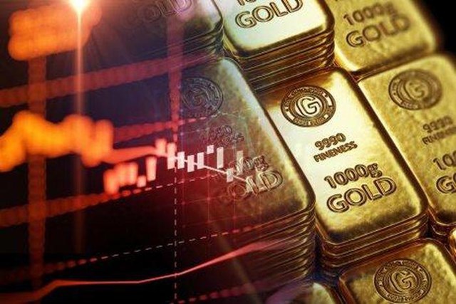 Gi&aacute; v&agrave;ng diễn biến kh&oacute; lường, chuy&ecirc;n gia khuyến cao nh&agrave; đầu tư cẩn trọng. &nbsp;