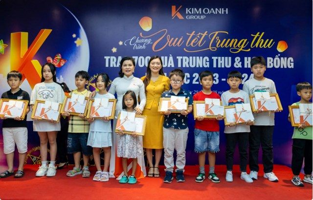 Trung thu y&ecirc;u thương tại Kim Oanh Group