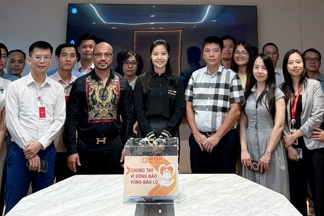 Hoạt động quy&ecirc;n g&oacute;p ủng hộ đồng nghiệp, đồng b&agrave;o chịu ảnh hưởng b&atilde;o lũ tại ROX &nbsp;