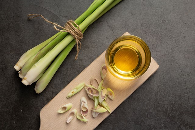 Những lợi &#237;ch tuyệt vời để bạn uống tr&#224; sả mỗi ng&#224;y - Ảnh 2