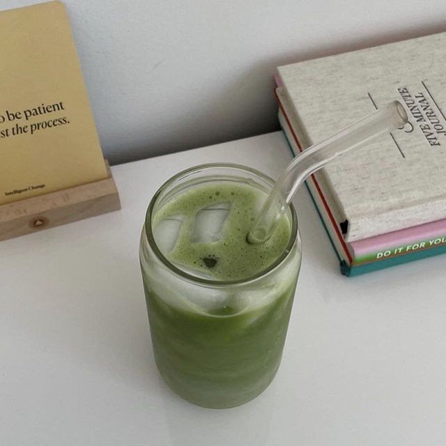 Matcha: Thức uống thần kỳ so&#225;n ng&#244;i tr&#224; sữa - Ảnh 1