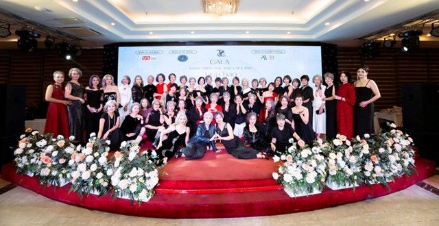 T&#236;m kiếm đại sứ t&#243;c bạc thanh lịch 2026: Vẻ đẹp tự nhi&#234;n, ki&#234;u h&#227;nh v&#224; đầy cảm hứng của người phụ nữ - Ảnh 3