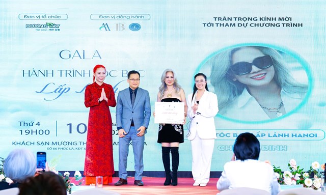 T&#236;m kiếm đại sứ t&#243;c bạc thanh lịch 2026: Vẻ đẹp tự nhi&#234;n, ki&#234;u h&#227;nh v&#224; đầy cảm hứng của người phụ nữ - Ảnh 1