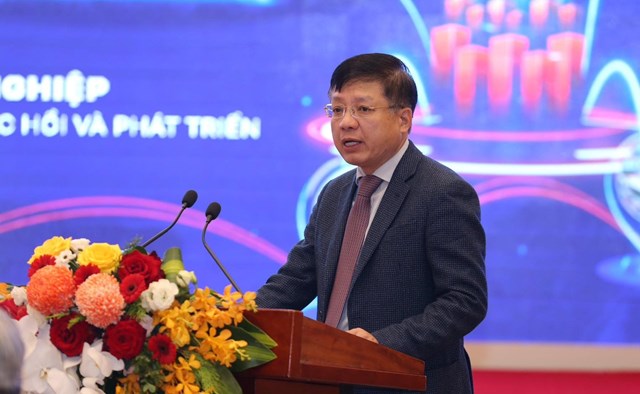 PGS.TS. Hồ Sỹ Hùng, Phó chủ tịch Ủy ban Quản lý vốn nhà nước tại doanh nghiệp