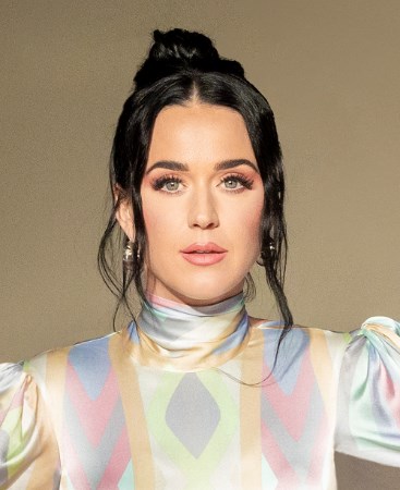 Nữ ca sĩ Katy Perry biểu diễn trong Lễ trao giải VinFuture 2023 - Ảnh 2