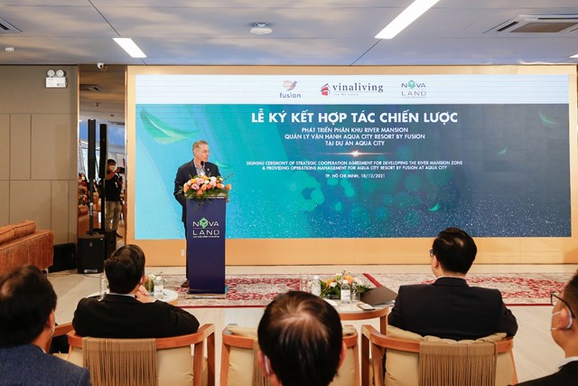 &Ocirc;ng Kevin J Beauvais, Gi&aacute;m đốc điều h&agrave;nh Fusion Hotel Group cho biết, v&ocirc; c&ugrave;ng ấn tượng với vị tr&iacute; v&agrave; quy hoạch kh&ocirc;ng gian sống như nghỉ dưỡng tại Aqua City &nbsp;