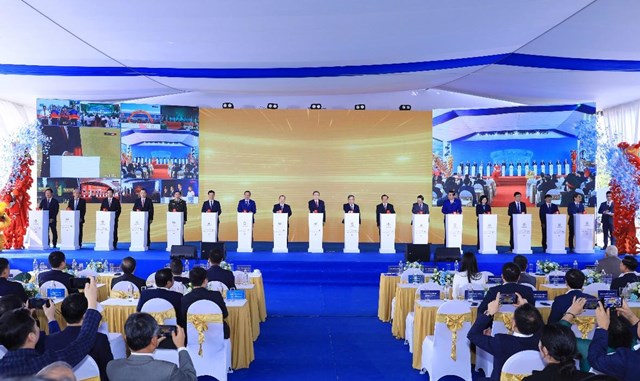 Lễ khởi c&ocirc;ng Dự &aacute;n Trục đại lộ cảnh quan s&ocirc;ng Hồng. &nbsp;