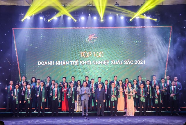 TOP 100 Doanh nh&acirc;n trẻ khởi nghiệp xuất sắc 2021