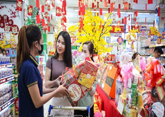 Năm 2025, thị trường b&aacute;n lẻ Việt Nam lần đầu chạm mốc 269 tỷ USD, phản &aacute;nh sức bật mạnh mẽ của ti&ecirc;u d&ugrave;ng nội địa.