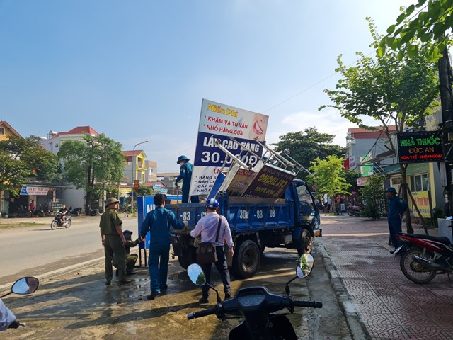 Huyện Lương Sơn, tỉnh H&#242;a B&#236;nh: Tăng cường c&#244;ng t&#225;c giải tỏa vi phạm về h&#224;nh lang an to&#224;n giao th&#244;ng đường bộ - Ảnh 5