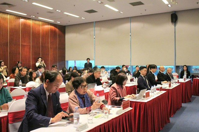Các đại biểu tham dự hội thảo. Ảnh: Phi Long.