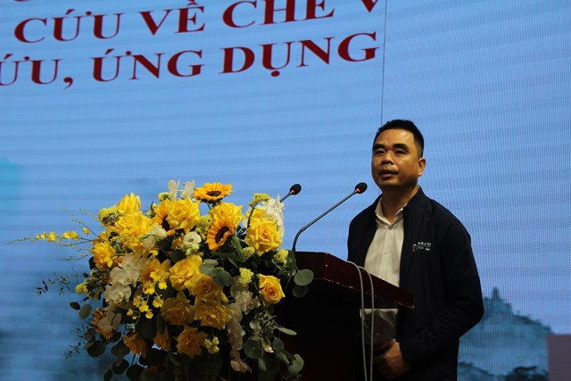 TS. Nguyễn Ngọc B&igrave;nh - Ph&oacute; Viện trưởng Viện khoa học kỹ thuật N&ocirc;ng l&acirc;m nghiệp miền n&uacute;i ph&iacute;a Bắc ki&ecirc;m Gi&aacute;m đốc Trung t&acirc;m Nghi&ecirc;n cứu Ch&egrave;, Ph&oacute; Chủ tịch Hiệp hội Ch&egrave; Việt Nam ph&aacute;t biểu tham luận tại Hội nghị về  một số kết quả nghi&ecirc;n cứu về ch&egrave; v&agrave; định hướng nghi&ecirc;n cứu, ứng dụng...