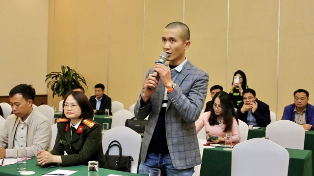 Ban tổ chức Giải chạy Đền Hùng Marathon 2025 đặt câu hỏi cho ban tổ chức.