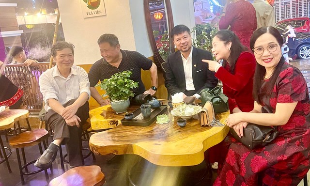 Quý đại biểu tham dự đêm dạ nhạc. Ảnh: Hoàng Tuấn.