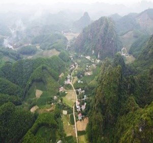 Thung lũng núi đá vôi tuyệt đẹp tại xóm Phú Thọ, Phú Đô, Phú Lương (Thái nguyên).