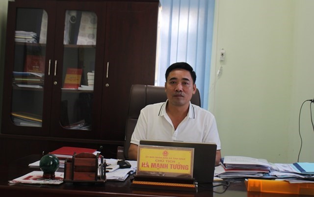 Ông Hà Mạnh Tưởng - Chủ tịch UBND xã Tinh Nhuệ.