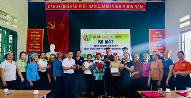 Ra mắt Tổ hội trồng và chăm sóc chè sạch theo hướng hữu cơ thôn Nhuần 1, xã Phú Nhuận, huyện Bảo Thắng, tỉnh Lào Cai.