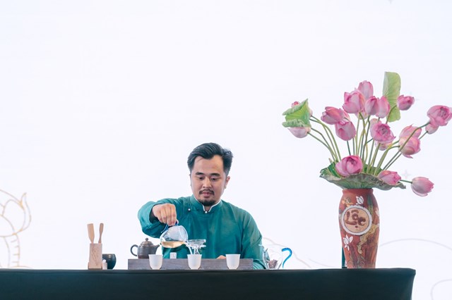 Tọa đ&#224;m “Tr&#224; H&#224; Giang - từ đỉnh n&#250;i cao đến tầm cao thế giới” - Ảnh 6