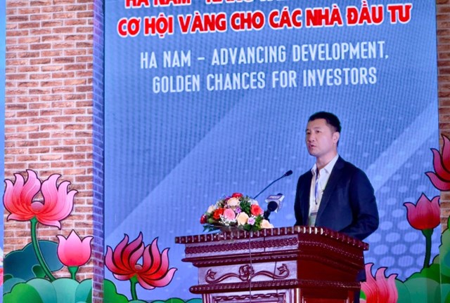 Ông Bùi Văn Mạnh, Giám đốc Sở Du lịch Ninh Bình phát biểu tại Hội nghị.