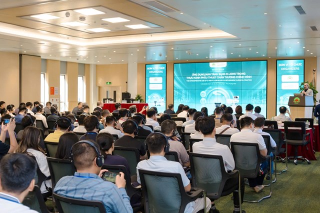 Toàn cảnh hội thảo “Ứng dụng công nghệ C-arm trong thực hành phẫu thuật chấn thương chỉnh hình”.