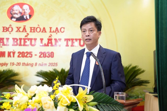 Bí thư Đảng ủy, Chủ tịch Hội đồng nhân dân xã Hòa Lạc Đồng Phước An phát biểu tại Đại hội.