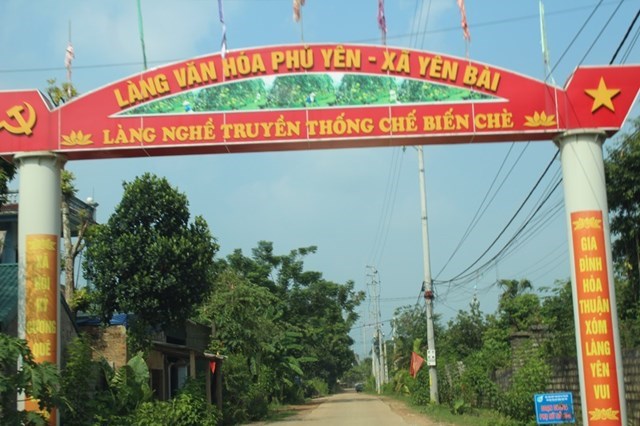 Làng văn hóa Phú Yên, xã Yên Bài, huyện Ba Vì, Hà Nội.